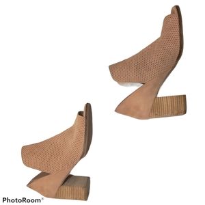 Cole Haan Shiloh Suede Bootie Blush 9